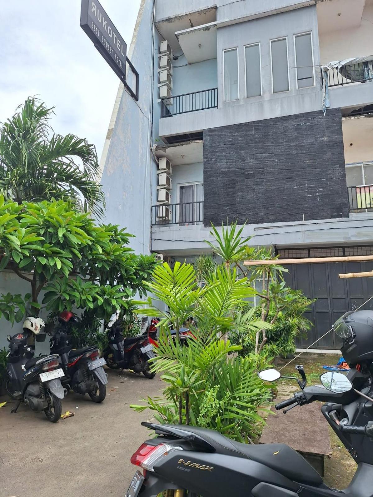 Oyo 93584 Rukotel South Tangerang 외부 사진