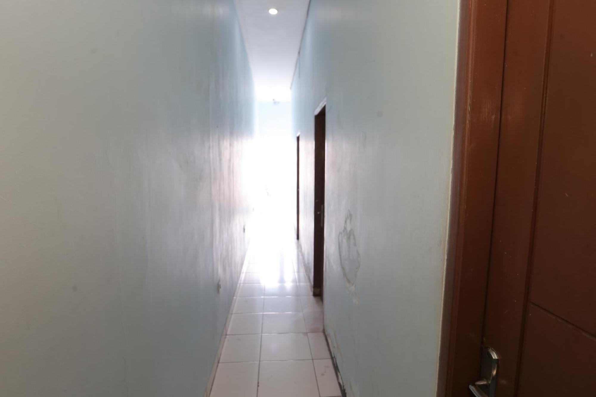 Oyo 93584 Rukotel South Tangerang 외부 사진